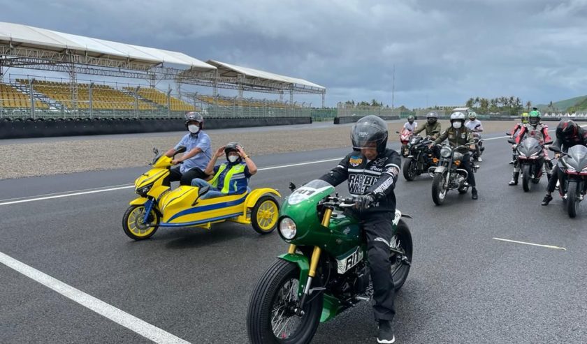 Jokowi Setujui Penambahan Penonton MotoGP Mandalika dari 63 Ribu Menjadi 100 Ribu